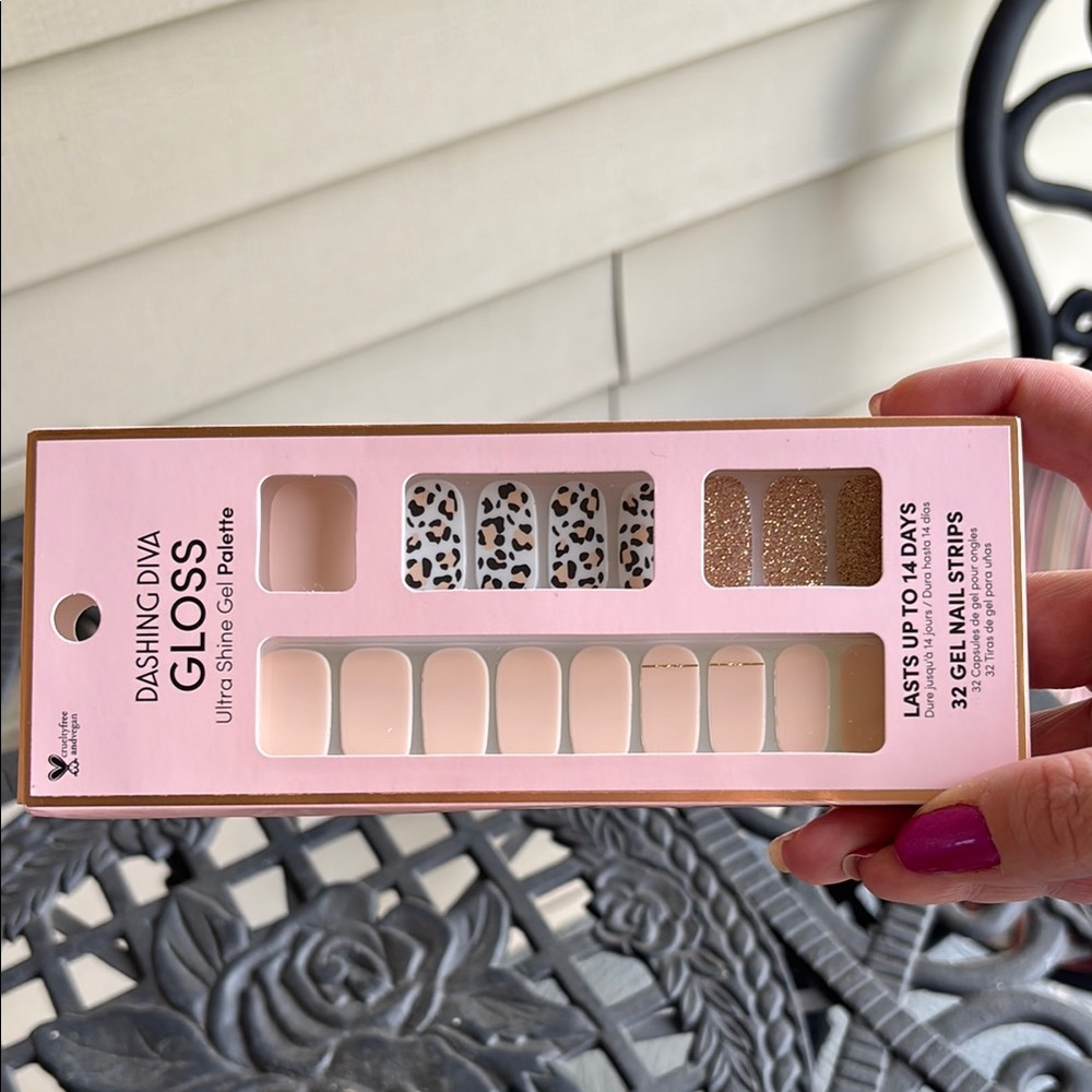 Dashing Diva Gloss Gel Nail Strips- Cheetah-Licious